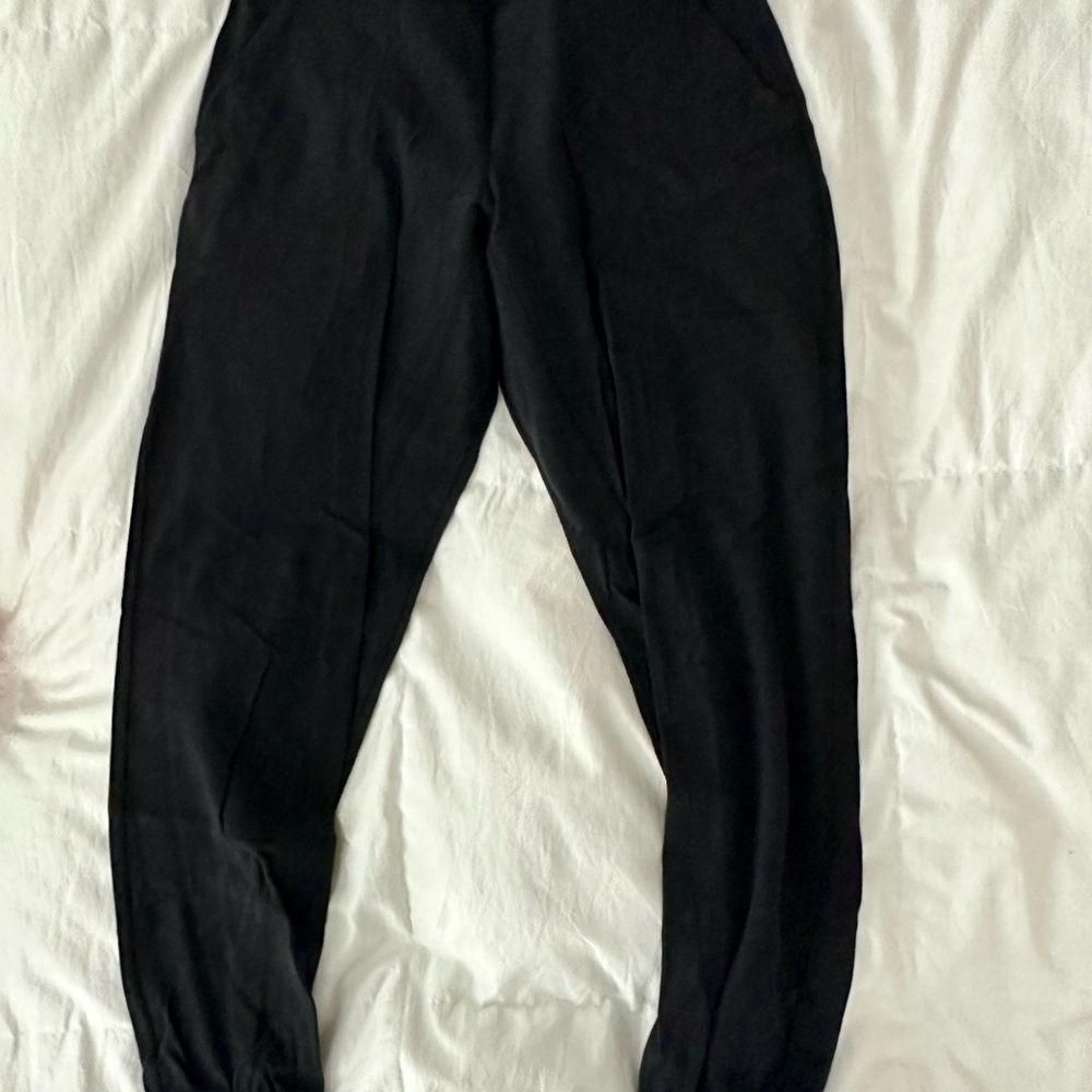 Lululemon Black Jogger Leggings